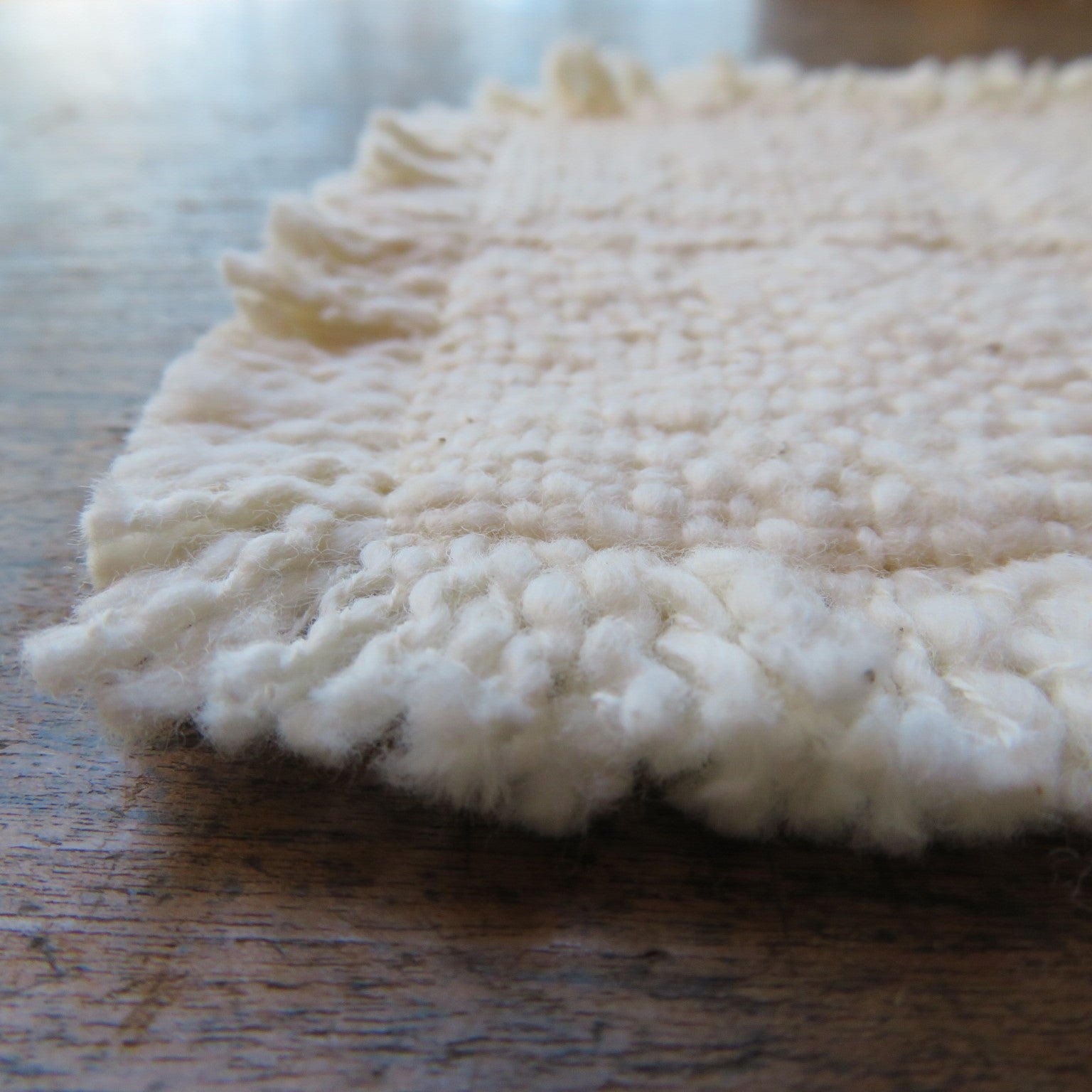 わたからつむぐのコットン製品は、自給率０％の国産綿を自社栽培し、無農薬で安心できる製品に取り組んでいます。わたから わたからつむぐ マインド松井 日本の綿 和綿 綿 コットン 100% 自給率 オーガニックコットン 無農薬 わめん 日本製  国内 国産 国内栽培 和綿とは 種類 コットンの種類 綿の種類 ブランド ショップ オンラインショップ ものづくり ガラ紡 特徴 自社工場 縫製工場　アパレル 小物 製作 国内製造 販売 手作業オリジナル オリジナル商品 コットン製品 コットン商品 綿製品 オーガニックコットン商品 プレゼント 贈り物 ギフト クレンジング フェイスタオル ケア用品 健康 健康グッズ ボディタオル  タオル 洗顔 腹巻 腹巻パンツ 腹巻スパッツ 布ナプキン ストール ブランケット コースター ランチョンマット ベビー用品 ベビースタイ ラグマット 靴下 ソックス 部屋着 パジャマ 冷え取り 温活 睡眠 睡眠グッズ 綿 わた コットン オーガニックコットン 綿１００％　コットン１００％　オーガニックコットン１００％ 