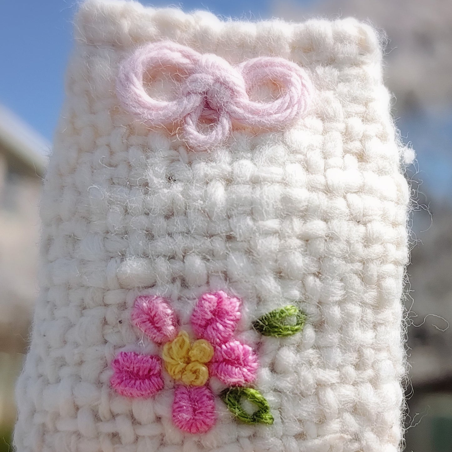 大切な人の幸せ祈る【さくら咲く】和綿のお守り袋 オーガニックコットン入り　